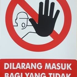 Yang-tidak-berkepentingan-dilarang-masuk_PGRI
